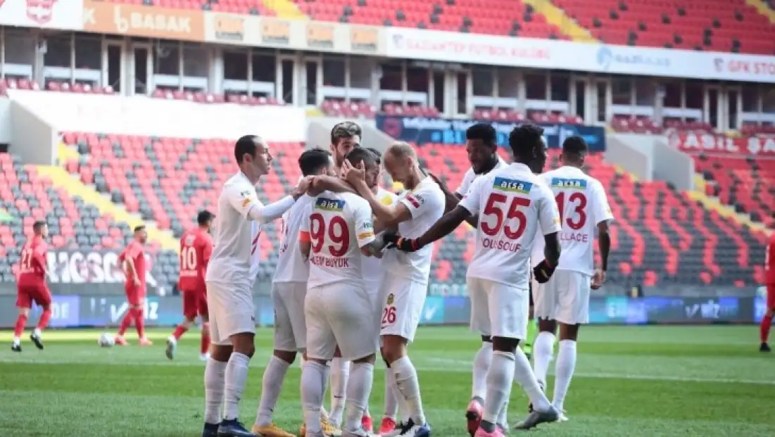 Yeni Malatyaspor son dakikada 1 puanı kaptı