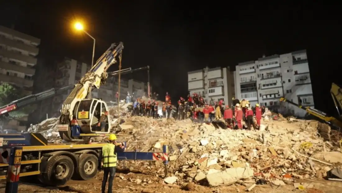 Yeşilyurt İzmir için yola çıkıyor