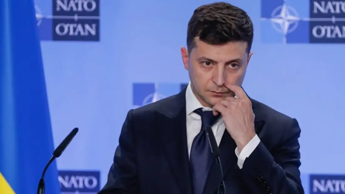 Zelenskiy: "Poroşenko, yaptıkları için hesap verecek'