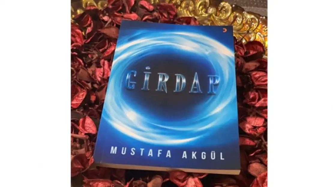 Girdap şiir kitabı raflardaki yerini aldı