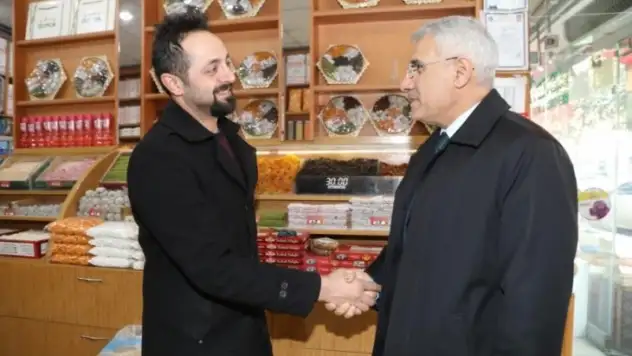 40 Dakikalık Teneffüs'e Kayısı Çekirdeği Battalgazi Belediyesi'nden