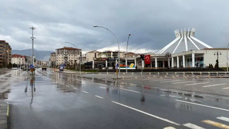 Malatya 'Evde Kal'dı