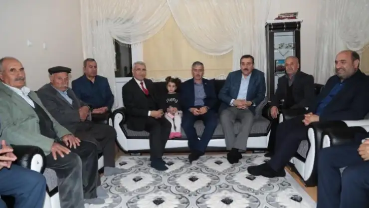 ''Vatandaşımızın ayağına giderek, sorunları tespit ediyoruz''