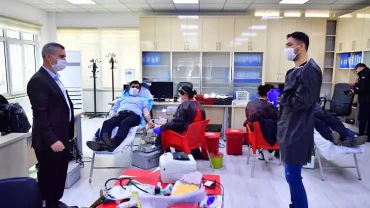 Yeşilyurt Belediyesi personeli kan verdi!